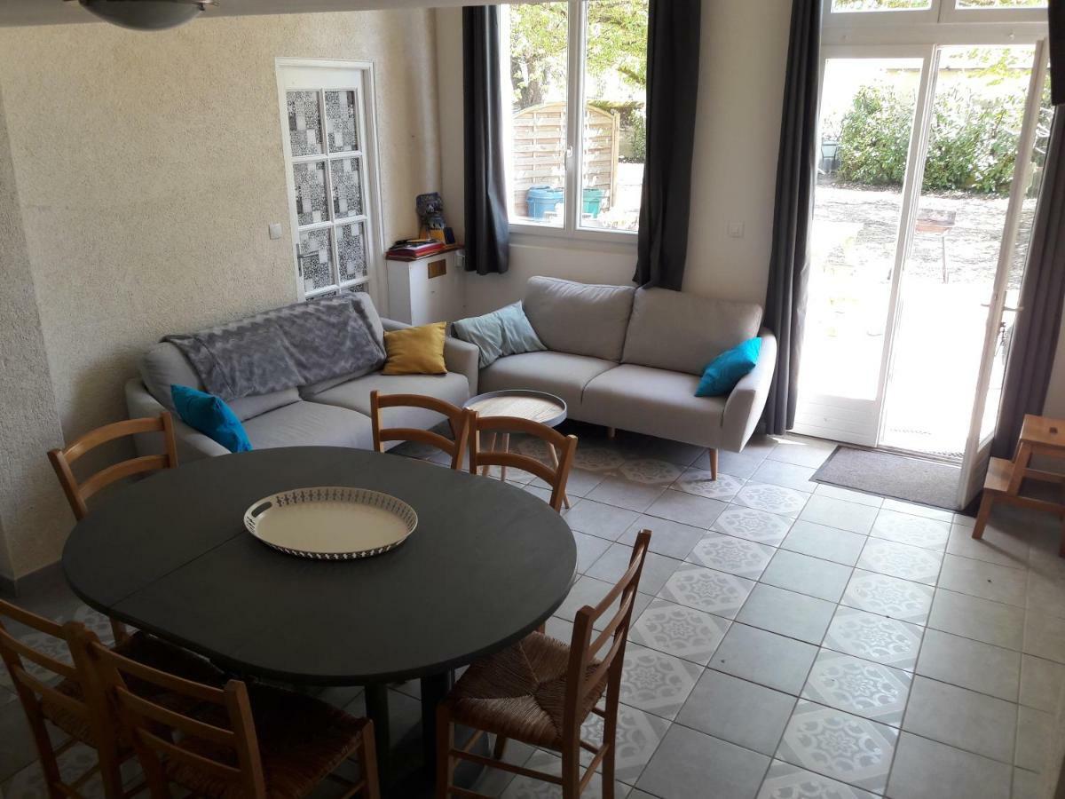 Avrillé-les-Ponceaux La Marelle B&B 외부 사진